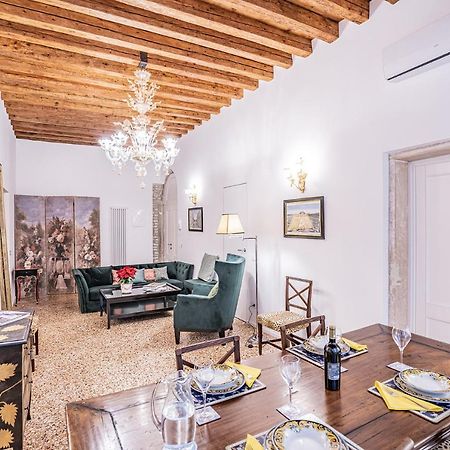 Ca' San Beneto Completely Refurbished In A Fabulously Central Area Venedig Exterior foto